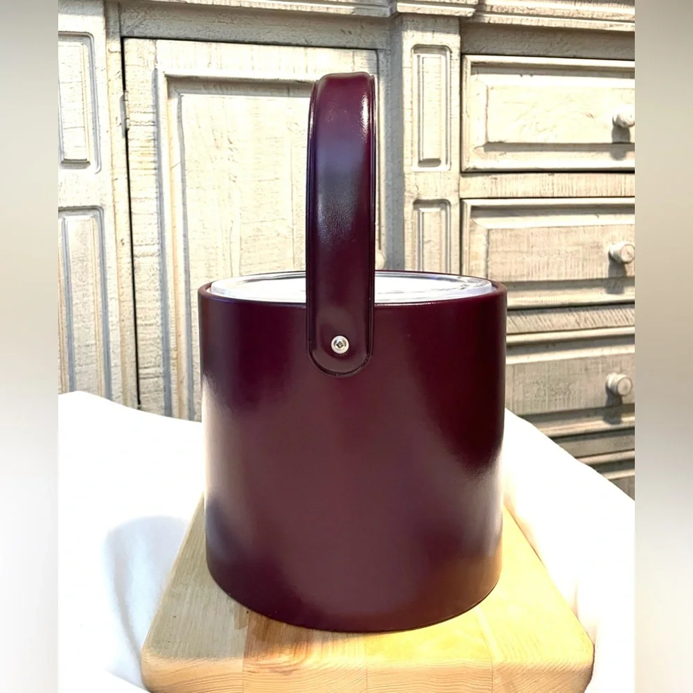 *Vintage**EUC* MCM GEORGES BRIARD Ice Bucket W/ Lid & Tongs - Leather(?) -Maroon